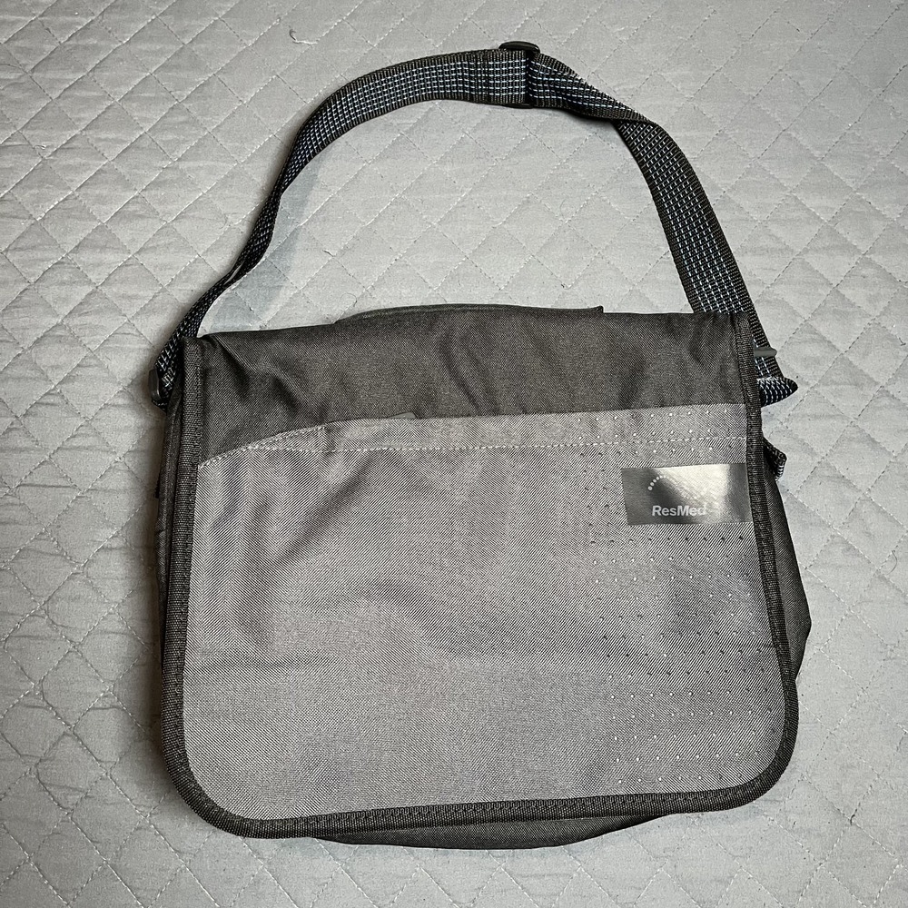 ResMed AirSense 11 Padded CPAP Carry Case – Gray Travel Bag with Strap – NEW